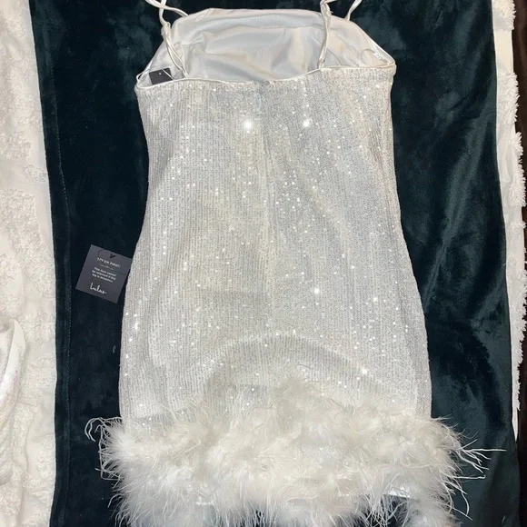 White Sequined Feathered Sleeveless Mini Dress - Picture 2 of 3